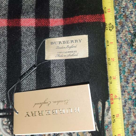 Burberry Black Nova Check Scarf - Picture 3 of 8